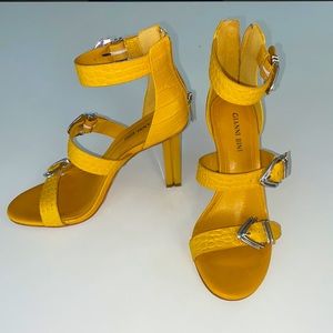Gianni Bini yellow strappy heels - Size 6.5